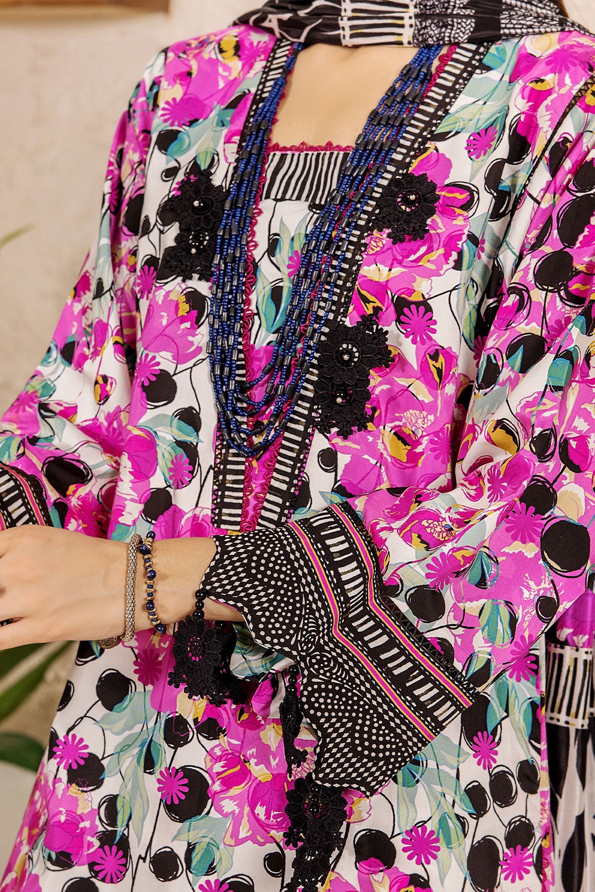 Safwa Limra 3 Piece Printed Premium Viscose Unstitched Sui