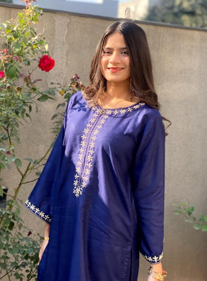 Embroidered Linen Shirt and Trouser Set - 2 Pcs Women's Stitched Elegance